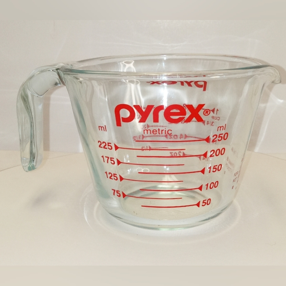 PYREX 1-CUP MEASURING GLASS CUP
